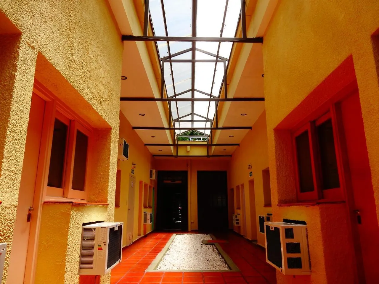 Black Sheep International Hostel Mendoza 0*,  Argentina